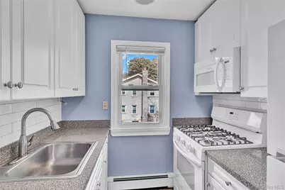 81 Finch #2B, Islip, NY 11751 - Photo 12