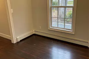 94 New York Ave, Sound Beach, NY 11789 - Photo 4