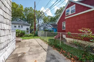 1 Oak Ave, Bronx, NY 10465 - Photo 16