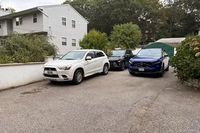 129 Berkshire Drive, Farmingville, NY 11738 - Photo 44