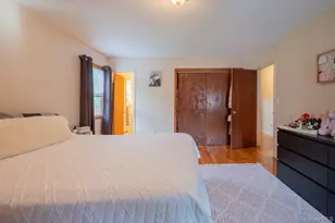 129 Berkshire Dr, Farmingville, NY 11738 - Photo 22