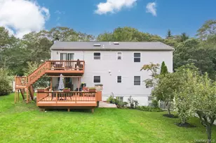 129 Berkshire Dr, Farmingville, NY 11738 - Photo 10