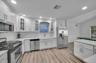 27 Huntingdale Way, Middle Island, NY 11953 - Photo 6