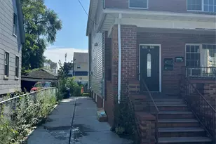 189-22 117th Rd, Saint Albans, NY 11412 - Photo 2