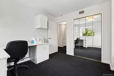 987 S End, Woodmere, NY 11598 - Photo 22