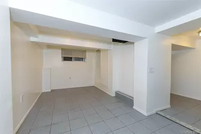 10109 97th Avenue, Ozone Park, NY 11416 - Photo 38