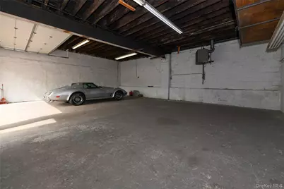 10109 97th Avenue, Ozone Park, NY 11416 - Photo 42