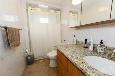 10109 97th Avenue, Ozone Park, NY 11416 - Photo 34