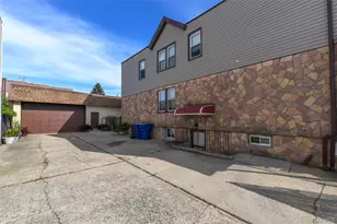 101-09 97th Ave, Ozone Park, NY 11416 - Photo 4