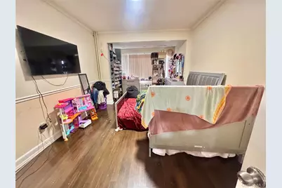 85-05 91 St, Woodhaven, NY 11421 - Photo 8