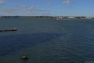 166-41 Powells Cove Blvd, Whitestone, NY 11357 - Photo 6