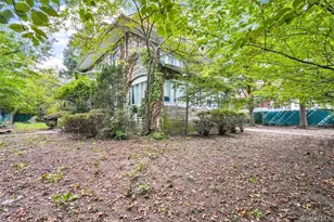 81-26 Austin St, Kew Gardens, NY 11415 - Photo 14