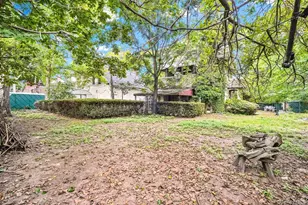 81-26 Austin St, Kew Gardens, NY 11415 - Photo 18