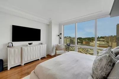 5 Renaissance Square #12A, White Plains, NY 10601 - Photo 18