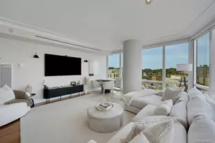 5 Renaissance Square, White Plains, NY 10601 - Photo 4