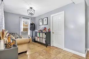 196 S Franklin St, Hempstead, NY 11550 - Photo 10