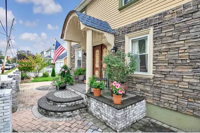 196 S Franklin Street, Hempstead, NY 11550 - Photo 20