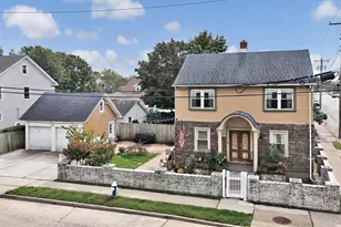 196 S Franklin St, Hempstead, NY 11550 - Photo 2