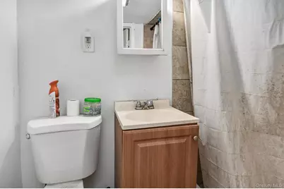 196 S Franklin Street, Hempstead, NY 11550 - Photo 24