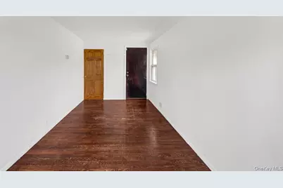 3088 Mullan Place, Bronx, NY 10465 - Photo 6