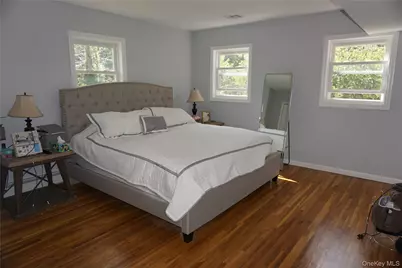 15 Greenridge Way, Spring Valley, NY 10977 - Photo 12