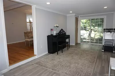 15 Greenridge Way, Spring Valley, NY 10977 - Photo 8