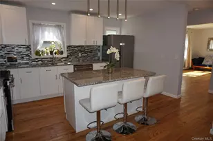 15 Greenridge Way, Spring Valley, NY 10977 - Photo 4