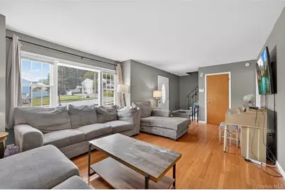 34 Capital Drive, Washingtonville, NY 10992 - Photo 4