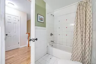 375 Ocean Ave, Islip, NY 11751 - Photo 30