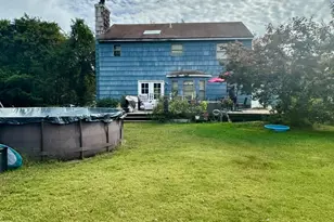 189 Southfield Rd, Calverton, NY 11933 - Photo 4