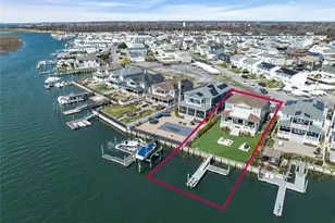 3692 Ocean Ave, Seaford, NY 11783 - Photo 8