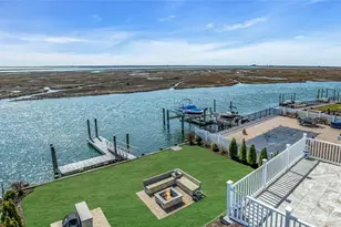 3692 Ocean Ave, Seaford, NY 11783 - Photo 34