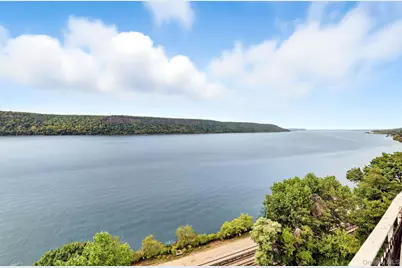 679 Warburton Avenue #8P, Yonkers, NY 10701 - Photo 20