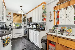 679 Warburton Ave, Yonkers, NY 10701 - Photo 8