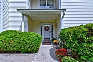 315 Erik Dr, Setauket, NY 11733 - Photo 4