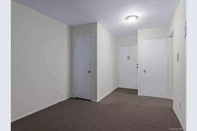21934 64th Avenue #337, Oakland Gardens, NY 11364 - Photo 4