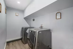 46 W Willow St, Brentwood, NY 11717 - Photo 16