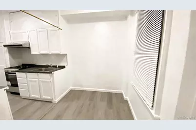 42-33 Kissena Boulevard #2A, Flushing, NY 11355 - Photo 6
