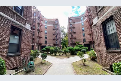 42-33 Kissena Boulevard #2A, Flushing, NY 11355 - Photo 2