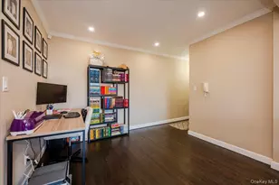 1 Remsen Rd, Yonkers, NY 10710 - Photo 4