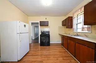 5-98 Beach 19th St, Far Rockaway, NY 11691 - Photo 14