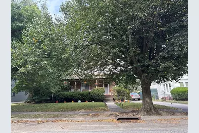 2684 Park Avenue, Baldwin, NY 11510 - Photo 2