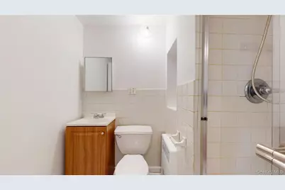 124-01 Hillside Avenue, Kew Gardens, NY 11415 - Photo 24