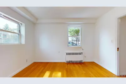 124-01 Hillside Avenue, Kew Gardens, NY 11415 - Photo 12