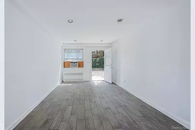 3231 71 Street, East Elmhurst, NY 11370 - Photo 26