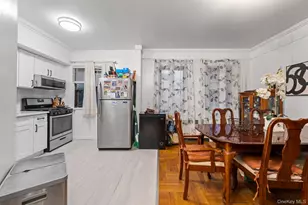 1054 Evergreen Ave, Bronx, NY 10472 - Photo 14