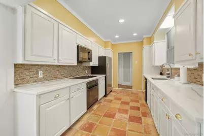 1 Lynwood Road, Scarsdale, NY 10583 - Photo 22