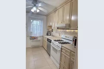 138-25 31 Drive #6L, Flushing, NY 11354 - Photo 8