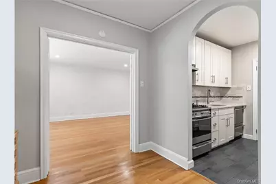 270 Bronxville Road #B43, Bronxville, NY 10708 - Photo 18