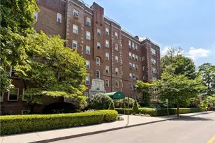 270 Bronxville Rd, Bronxville, NY 10708 - Photo 28